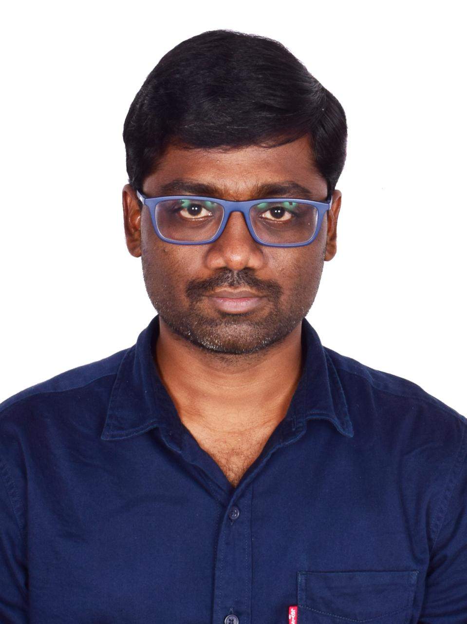 Dr Nithin Veluru